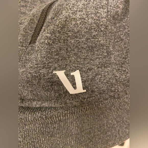 Vuori Dark Gray Zip-Up Jacket Size Medium - Picture 3 of 6